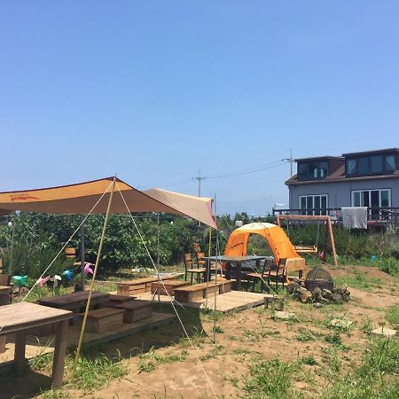 Warang Guesthouse Чеджудо Экстерьер фото