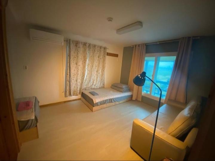 Warang Guesthouse Чеджудо Экстерьер фото