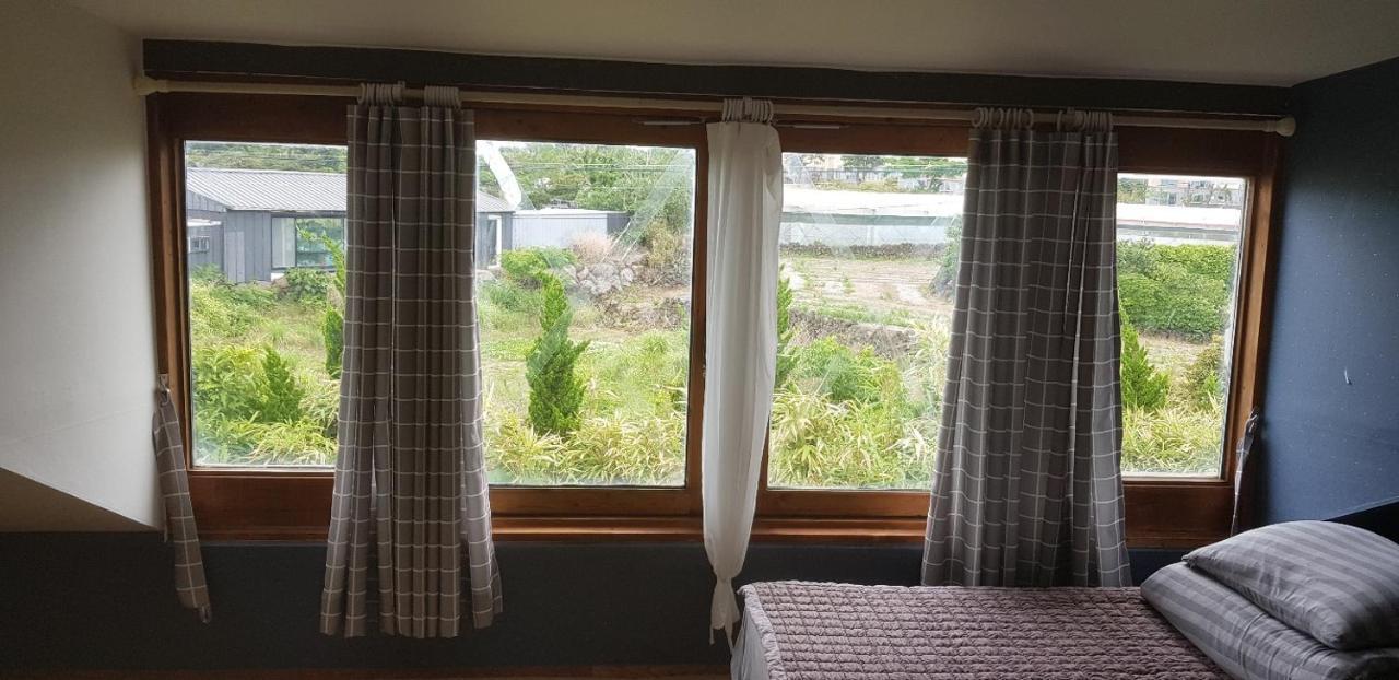 Warang Guesthouse Чеджудо Экстерьер фото