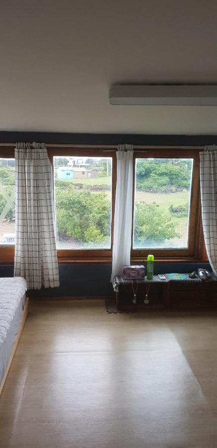 Warang Guesthouse Чеджудо Экстерьер фото